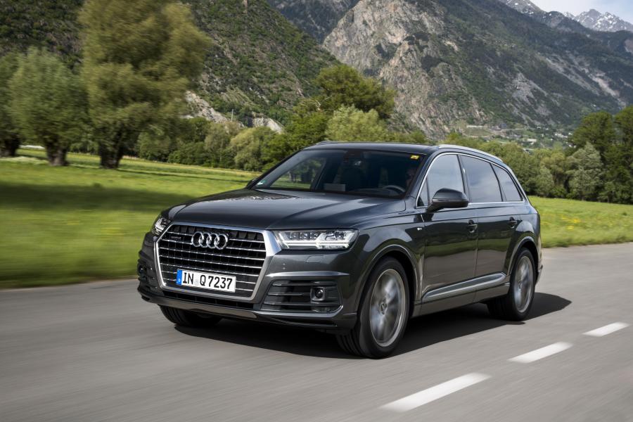  Audi Q7 TDI Quattro S-Line (4M) 2015 года  (WW) (фото 14 из 30)